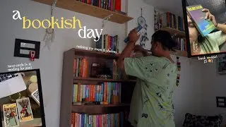 Thumbnail: a quiet + chatty saturday // bookshelf reorganization, recent reads, learning tarot cards 🌻