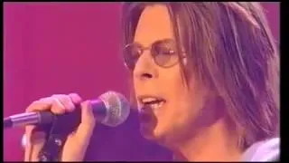 Thumbnail: B-DAY DAVID BOWIE - THURSDAY'S CHILD - LIVE IN ITALY 1999