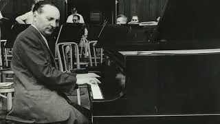 Thumbnail: Marian Filar plays Schumann Piano Concerto & encore live in 1975