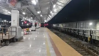 Thumbnail: 11140 Hospete CSTM Express Train Announcement At Solapur Railway Station 