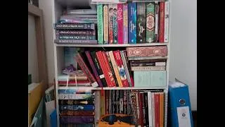 Thumbnail: Spontaneous bookshelf tour!!