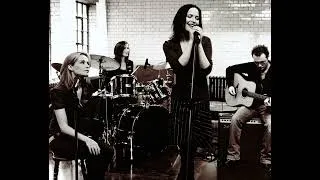 Thumbnail: Instrumental Toss The Feathers