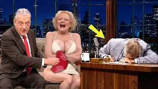 Thumbnail: Top 15 Funniest Johnny Carson Tonight Show Jokes That Had America Crying With Laughter!