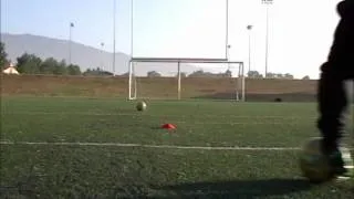 Thumbnail: Zinedine Zidane the "freeze" football soccer tutorial