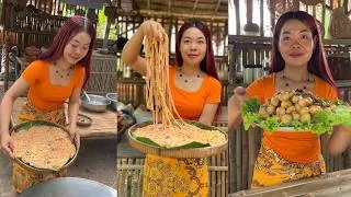 Thumbnail: Phak Lov, chicken intestines, quail eggs, and noodles delicious food