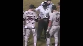 Thumbnail: Joe Niekro gets tossed August 3