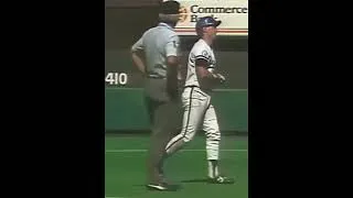 Thumbnail: Kevin Seitzer bangs out 6 hits August 2