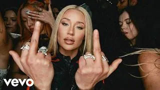 Thumbnail: Tyga ft. Iggy Azalea - Rainbow (Music Video)