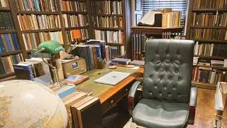 Thumbnail: AMA with Professional Classicist with a 20,000 Book Library (Complete Loebs, I Tatti, Pauly etc.)