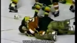 Thumbnail: February 22, 1980 Philadelphia Flyers - 7 @ Vancouver Canucks - 3 Hockey Brawl
