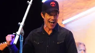 Thumbnail: Brandon Flowers - The Promised Land (Bruce Springsteen Cover) at 'A Concert for Altadena'