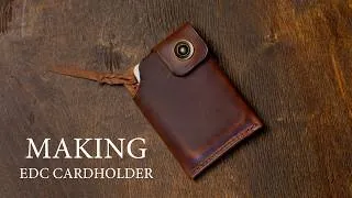 Thumbnail: Making a leather cardholder for every day. A leather tutorial for beginners.