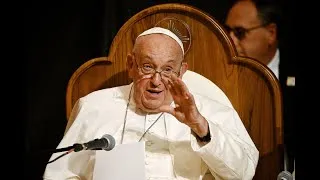 Thumbnail: Pope Francis engages with youth in interfaith dialogue at Catholic Junior College