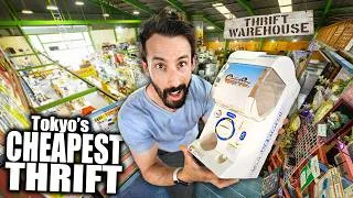 Thumbnail: Inside Tokyo's WAREHOUSE Thrift Store (Super CHEAP!!)