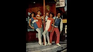 Thumbnail: The 5th Dimension sings A Medley Of Their Hits-PLEASE subscribe to my Youtune channel-Tony Ross