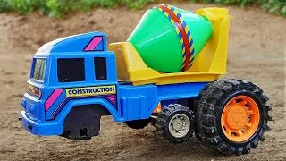 Thumbnail: Construction vehicles Car Toys for kids 중장비 자동차 장난감 바퀴 만들기