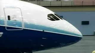 Thumbnail: Inside the Airbus vs Boeing Battle - How Modern Airliners Changed Flying