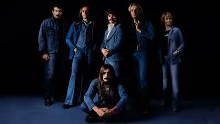 Thumbnail: Status Quo - Green Green Grass