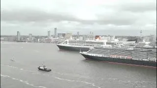 Thumbnail: Timelapse of Cunard's three Queens meeting on the Mersey