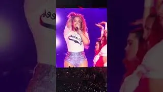Thumbnail:     BEYONCÉ SURPRISES NYC! 😱 Performs “Drunk in Love” with Jay-Z | Night 3 at Yankee Stadium