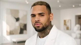 Thumbnail:  Chris Brown - RIGHT PLACE (Official New Audio)