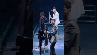 Thumbnail: Jonas Brother's  - Backwards 