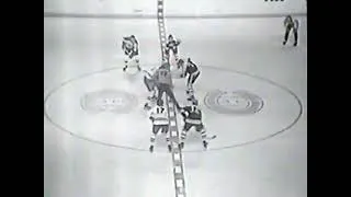 Thumbnail: Phil Esposito vs Montreal - Jan 16, 1971 (Regular Season) - Shift by Shift