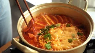 Thumbnail: Korean Army Base Stew That Anyone Can Make! (Budae Jjigae: 부대찌개)