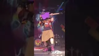 Thumbnail: HOLY SH*T!! Is There ANYTHING Zakk Wylde CanNOT Do?! WOW!!! "War Pigs" (Black Sabbath Cover) SOLO 😎🤘