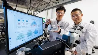 Thumbnail: PME researchers develop material that can create better brain-machine interfaces and biosensors