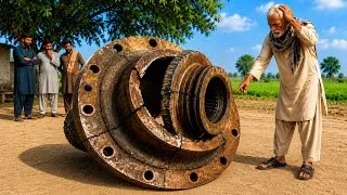Thumbnail: A Master Mechanic Brought Completely Defunct Differential Hub Back to Life with Satisfying Process 