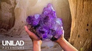 Thumbnail: Hunting for massive amethyst crystals 💎 😮 | UNILAD Adventure