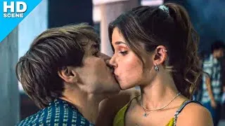 Thumbnail: Hot Kissing Scene 4k