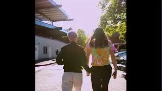 Thumbnail: Megan Rapinoe & Sue "Love" Bird's Welcomed Home to Seattle: "I Wanna Hold Your Hand!" 👭🏻 - 7-12-19