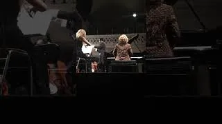 Thumbnail: Gülsin Onay playing Mozart