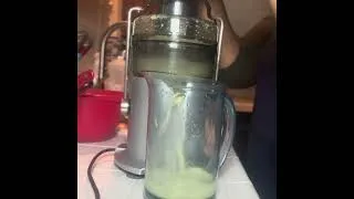 Thumbnail: Fresh apple juice with no sugar