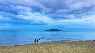 Thumbnail: Dreamy Ocean Vibes – Chill Deep House 4K 🌴🎶