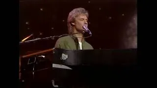 Thumbnail: Hall & Oates - Kiss On My (Brown Bag Live vs Studio)