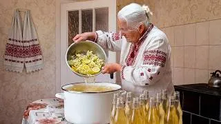 Thumbnail: Her Hands Still Shape Pastries the Same Way Her Grandmother Did 70 Years Ago