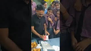 Thumbnail: बच्चों का स्नेह#TeachersDay #HappyTeachersDay #TeacherLife#viral #TeacherStudentBond #teachersdiary