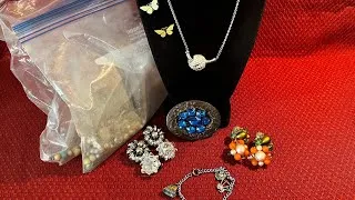 Thumbnail: Vintage Jewelry Un- bagging @FoundTreasuresByJean 