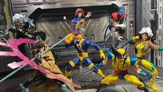 Thumbnail: Custom Mafex & Marvel Legends X-Men Showcase