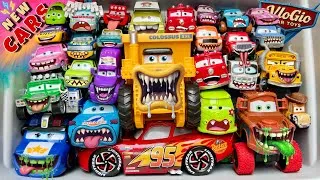 Thumbnail: DISNEY PIXAR CARS: Lightning McQueen, Tow Mater, Sally Carrera, Chick Hicks, Doc Hudson, Cruz
