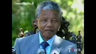 Thumbnail: Morto Nelson Mandela. L'ex presidente del Sudafrica, eroe della lotta all'apartheid, aveva 95 anni