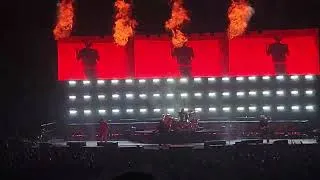 Thumbnail: Shinedown - Cut the Cord (live in Portland, OR)
