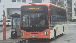 Thumbnail: Yutong U12 Trip On Line 700