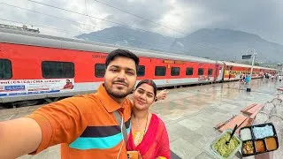 Thumbnail: Katra to New Delhi In Swaraj Express Train 