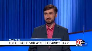 Thumbnail: Calhoun Community College math instructor shines on another day of Jeopardy!