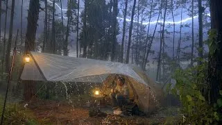 Thumbnail: Rainstorm accompanied by strong winds ⛈️ / Solo camping in heavy rain and thunderstorms.
