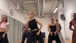 Thumbnail: You're gonna have this on repeat... @fkatwigs and @lilyachty ON YOUR MIND out now!